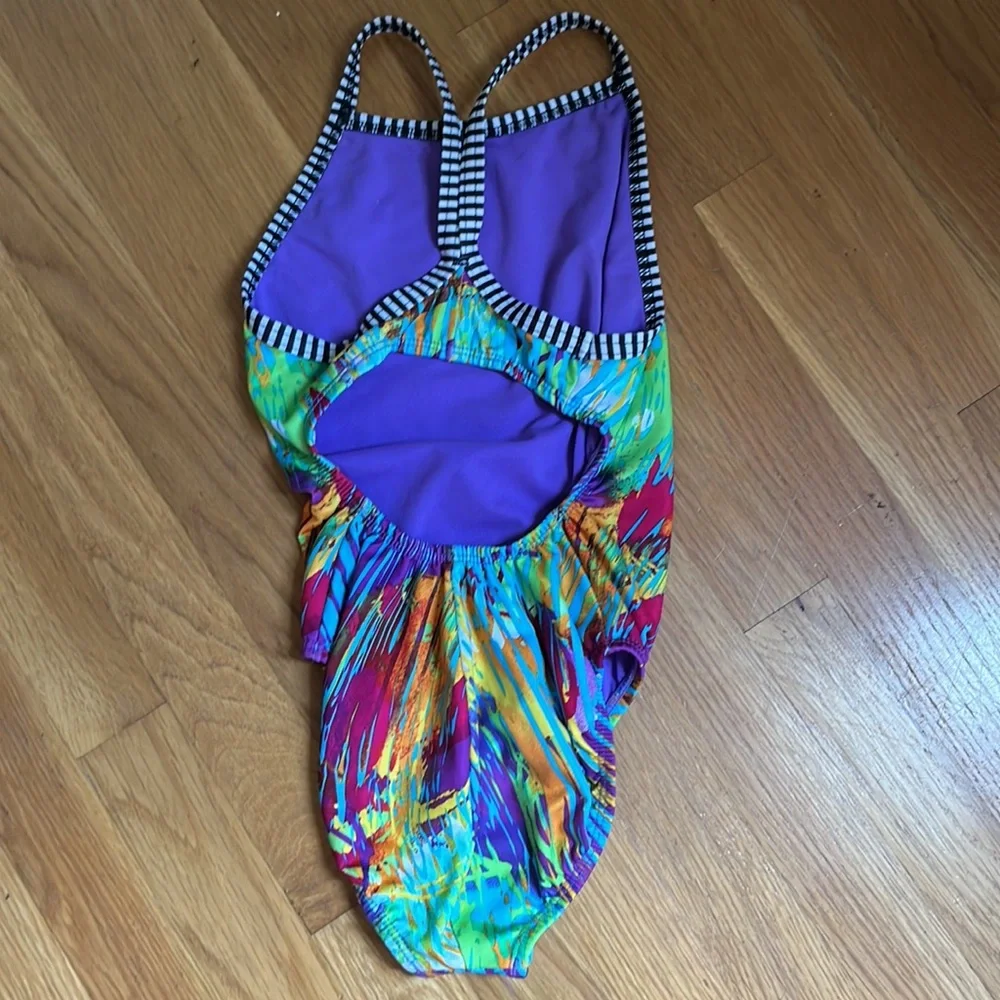 Dolfin Uglies swim suit size 28